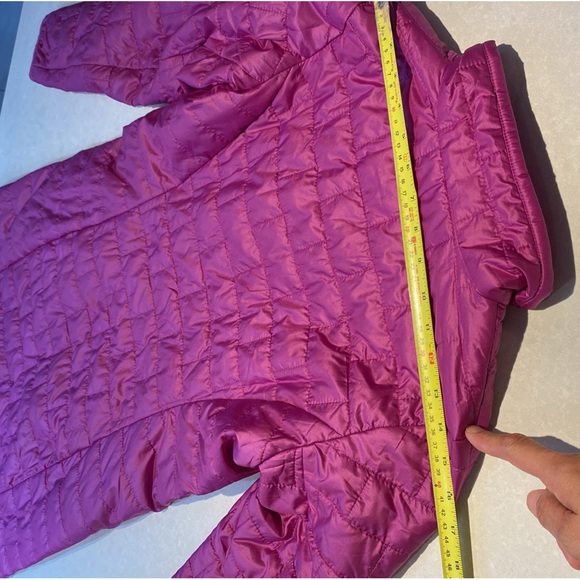 New W’s Patagonia nano puff parka size S Amaranth with tags ⭐️⭐️⭐️⭐️ - Picture 10 of 17